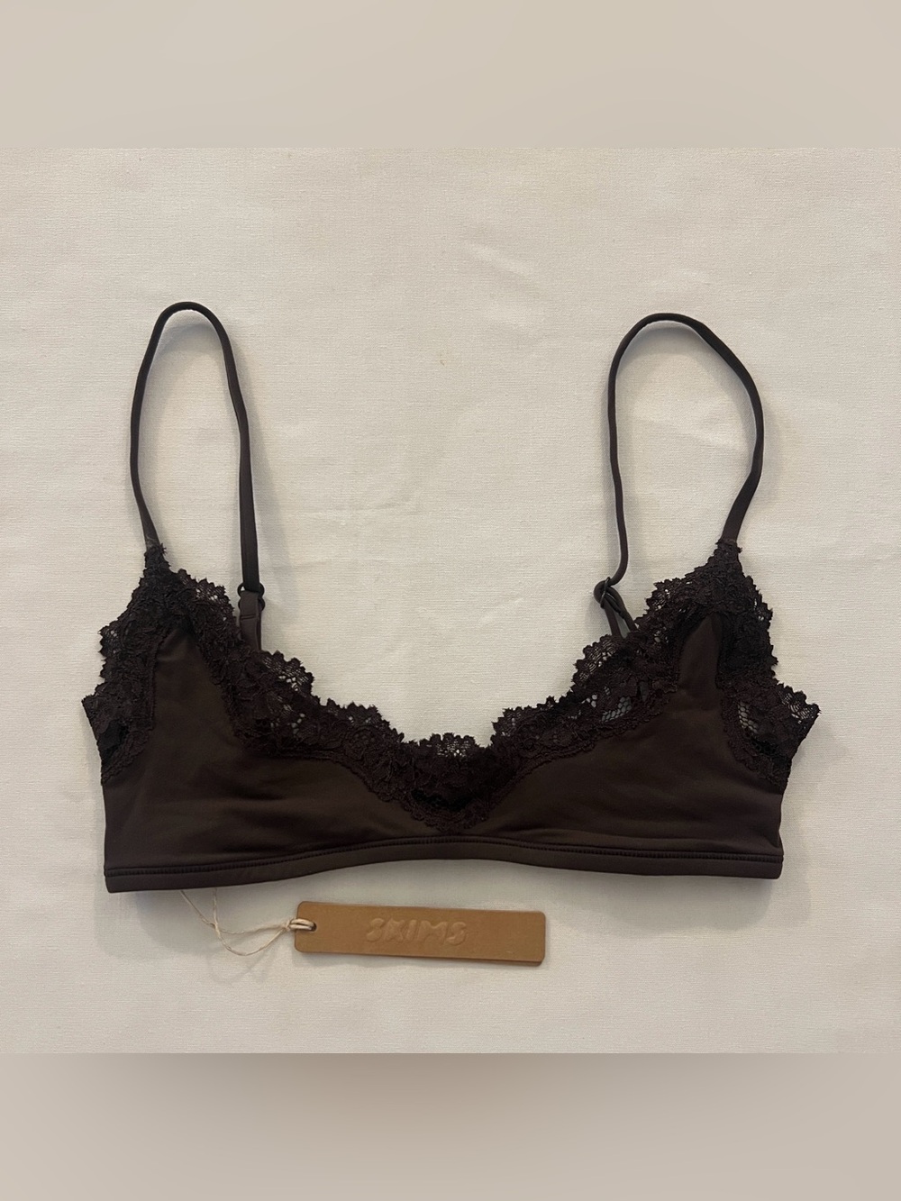SKIMS FITS EVERYBODY LACE SCOOP BRALETTE